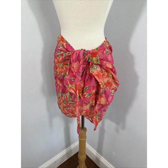 Beach‎ Riot Wrap Womens OS Melanie Sarong In Miami Peony Boho Festival - Picture 2 of 8